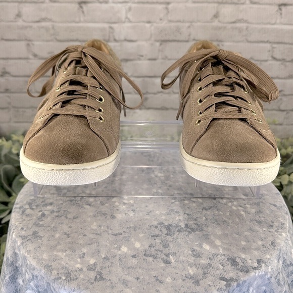 UGG “Milo” Fawn/Tan Soft Suede Lace-up Casual Fashion Sneakers WMS 7M🌟EUC🌟 - Picture 2 of 10